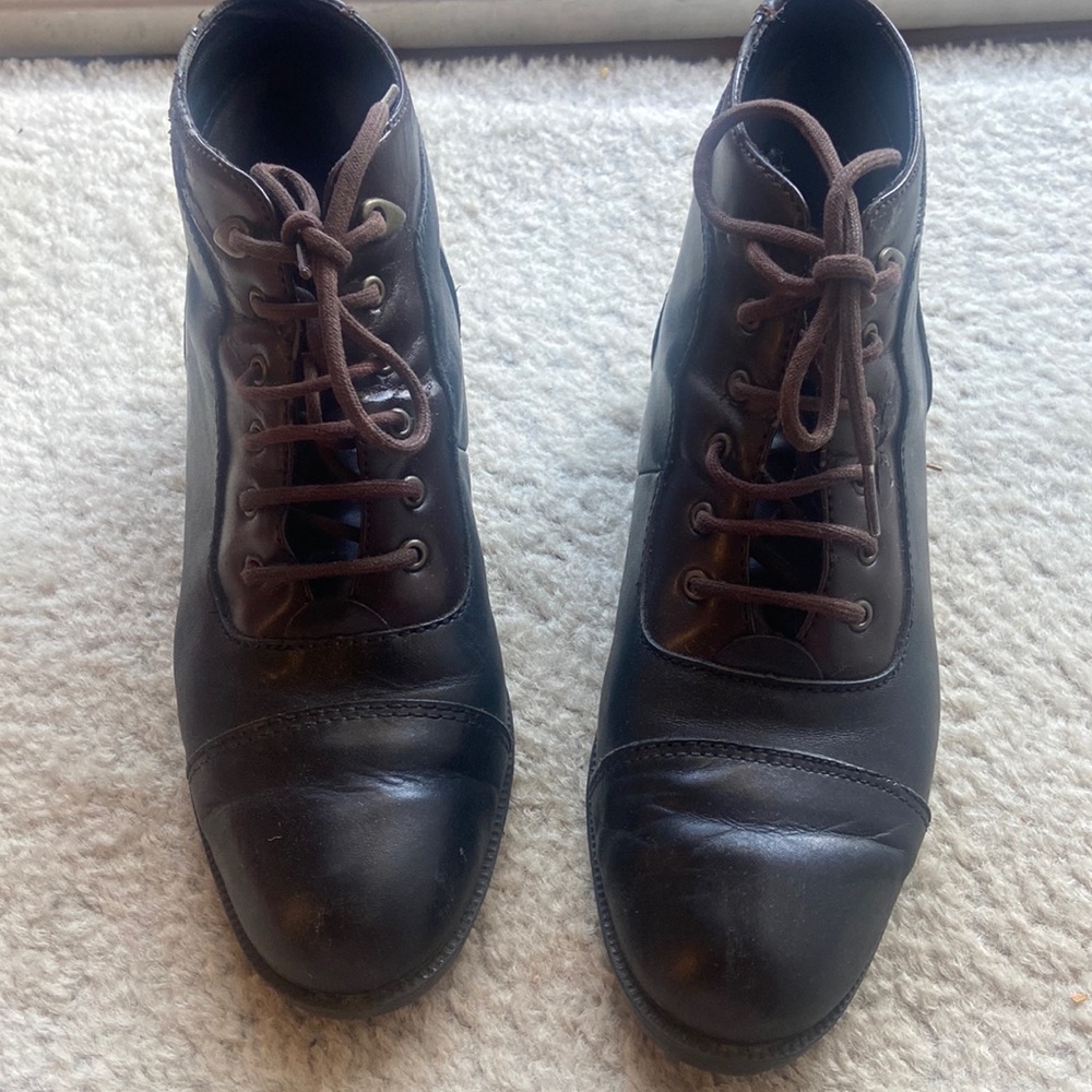 Sporto ankle boots, size 7M